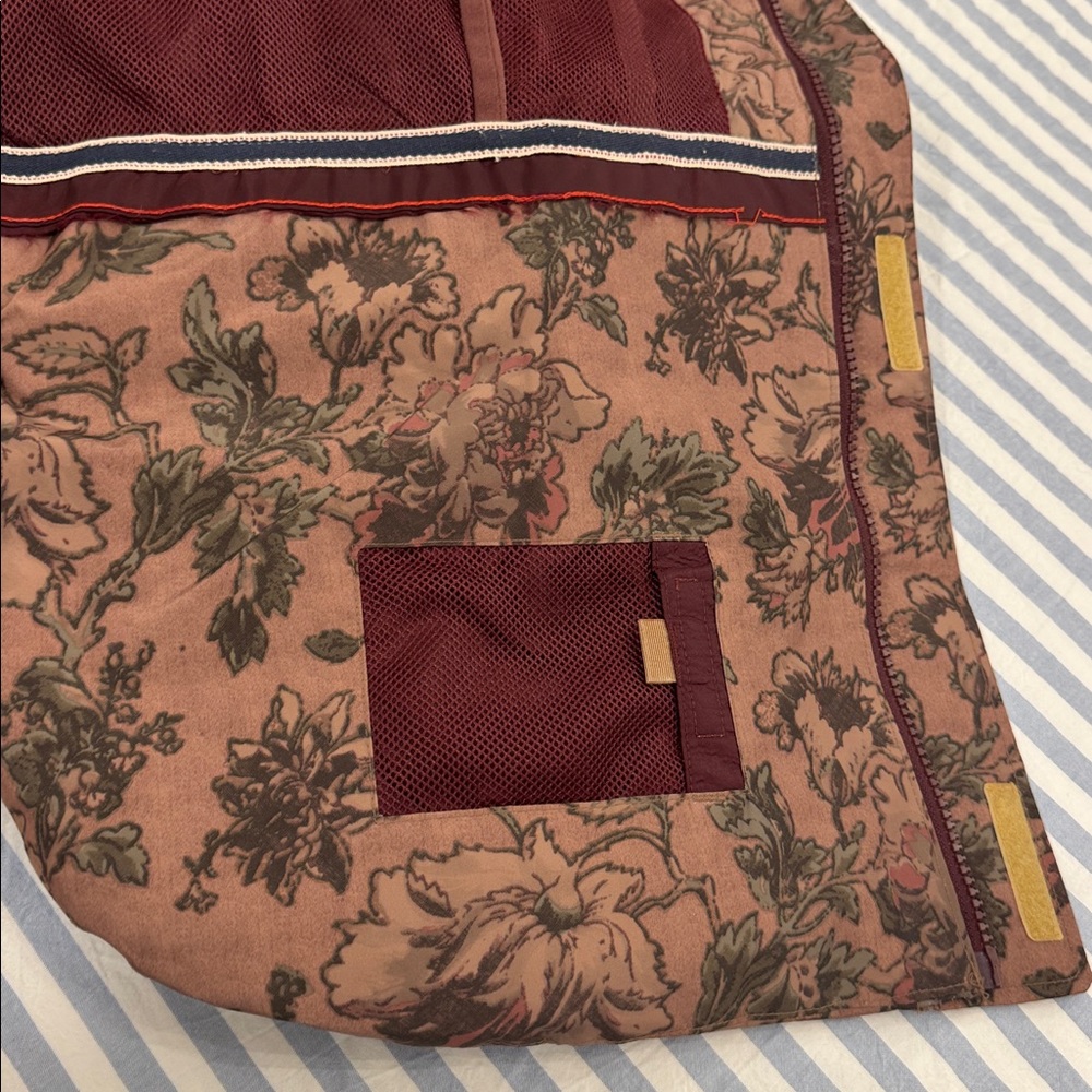 Burton Floral Women's Jacket - Pink and Black - Picture 7 of 7